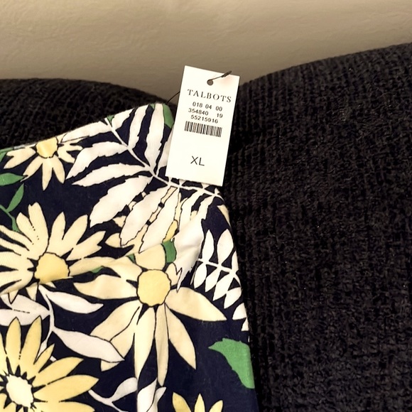 Talbots NWT calf length skirt size X-Large - Picture 2 of 3